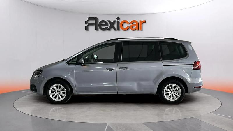 Usado Seat Alhambra Style 150 CV (110 kW) 2022 Gris Monovolumen