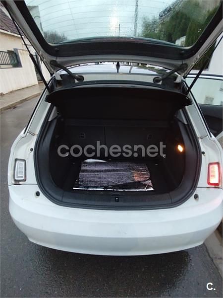 Usado Audi A1 Sportback 90 CV (66 kW) 2014 Blanco Utilitario
