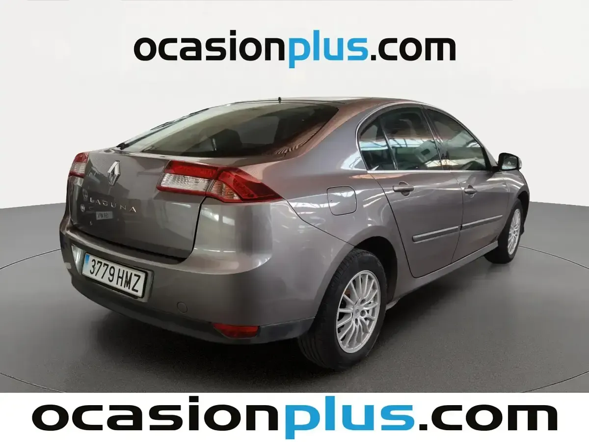 Usado Renault Laguna III 110 CV (80 kW) 2012 Gris