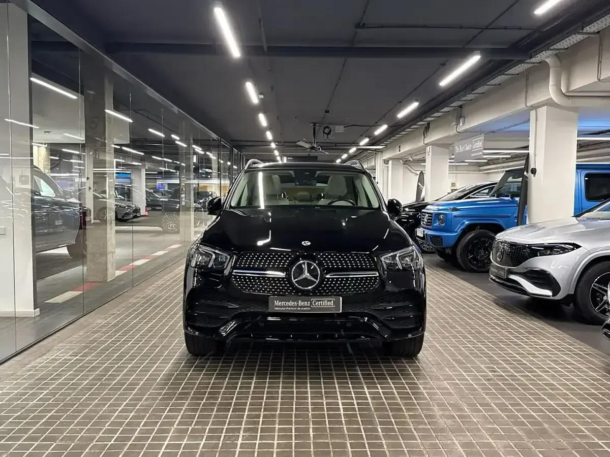 Usado Mercedes GLE350 AMG line 333 CV (244 kW) 2023 Negro obsidiana SUV
