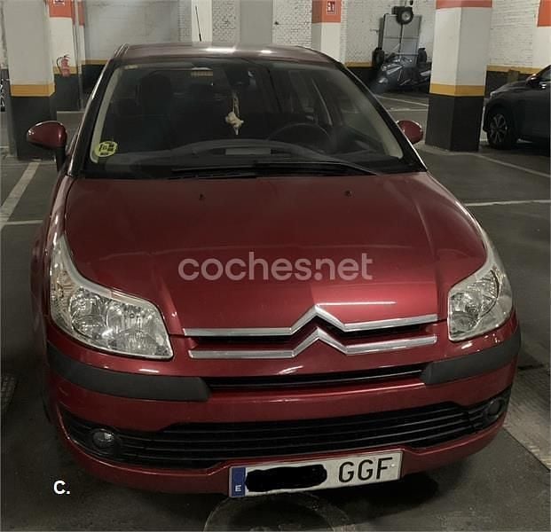 Usado Citroën C4 92 CV (67 kW) 2008 Granate Berlina