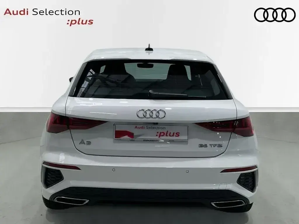 Usado Audi A3 S-Line 150 CV (110 kW) 2022 Blanco Berlina