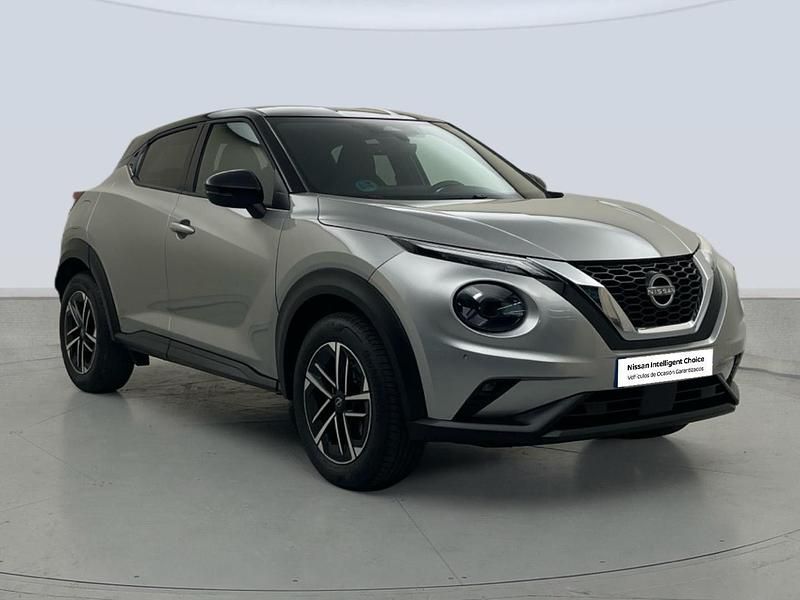 Usado Nissan Juke N-Connecta 114 CV (83 kW) 2025 Gris plata SUV