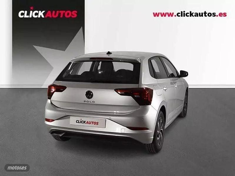 Usado VW Polo Life 95 CV (69 kW) 2025 Plateado Utilitario
