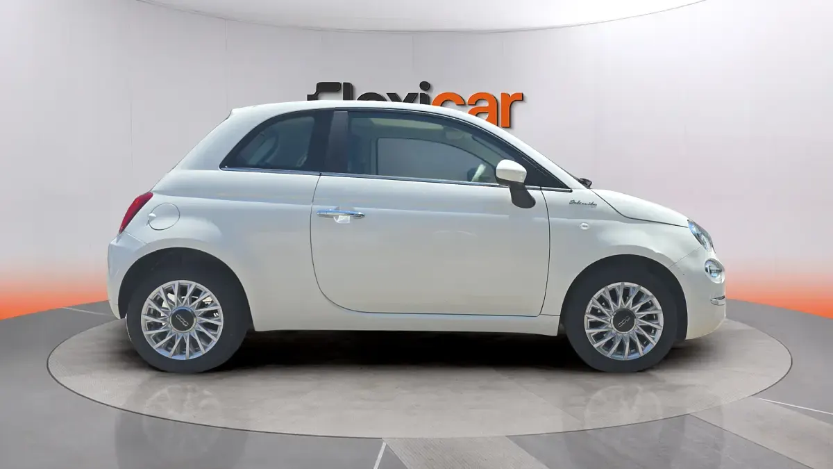 Usado Fiat 500 Dolcevita 70 CV (51 kW) 2023 Blanco Berlina