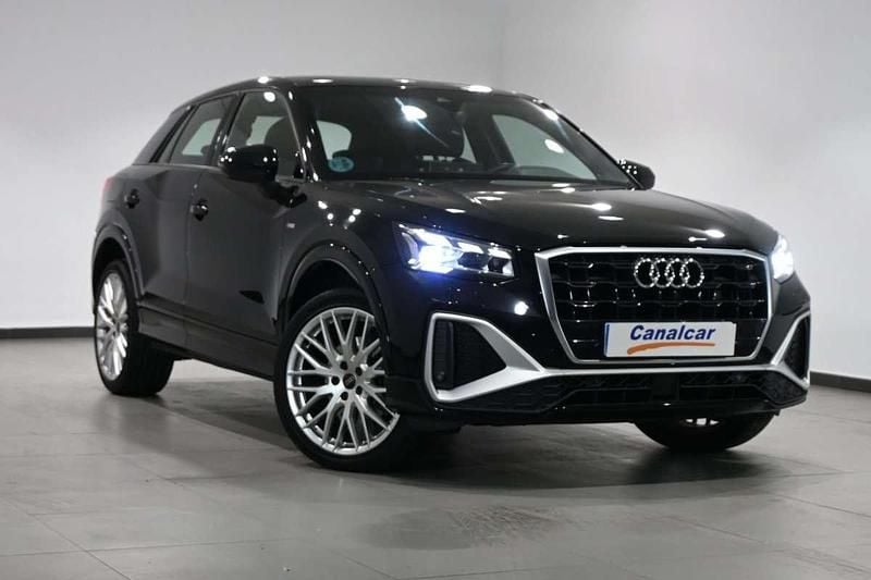 Usado Audi Q2 Advanced 116 CV (85 kW) 2024 Negro SUV