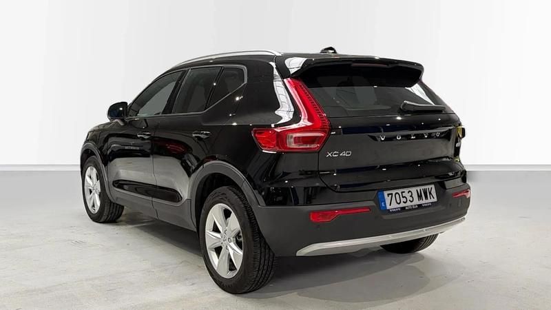 Usado Volvo XC40 Core 163 CV (119 kW) 2024 SUV