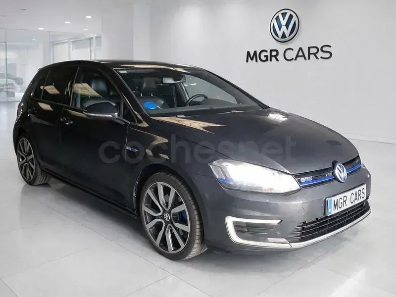 Usado VW Golf VII GTE 204 CV (150 kW) 2015 Gris / plata Berlina