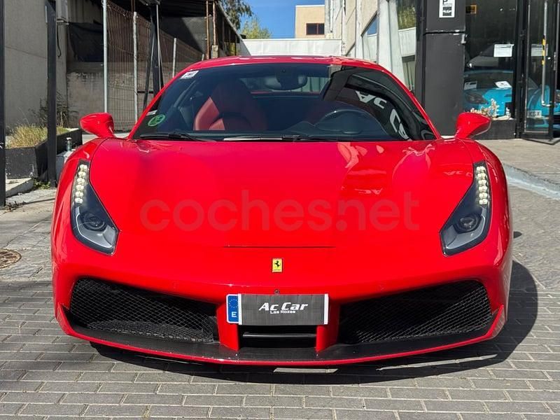 Usado Ferrari 488 670 CV (492 kW) 2015 Rojo Coupe