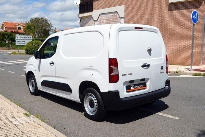 Usado Citroën Berlingo 75 CV (55 kW) 2019 Blanco Monovolumen