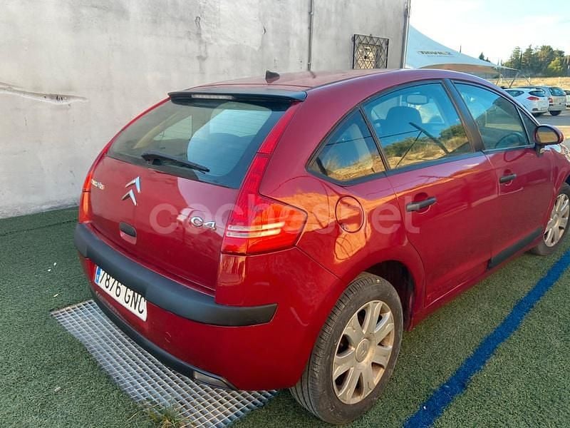 Usado Citroën C4 Exclusive 112 CV (82 kW) 2010 Rojo Berlina