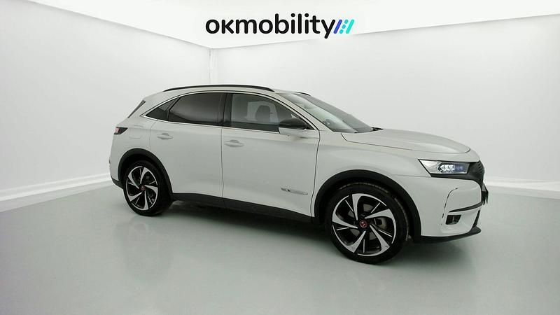 Usado DS Automobiles DS7 Crossback Performance Line Plus 300 CV (220 kW) 2022 Blanco nacarado SUV