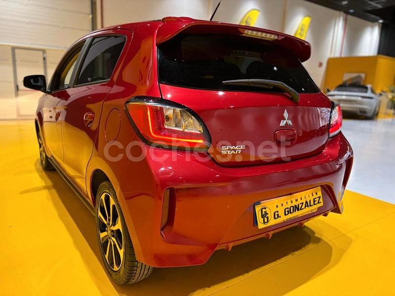 Usado Mitsubishi Space Star 71 CV (52 kW) 2023 Granate Berlina