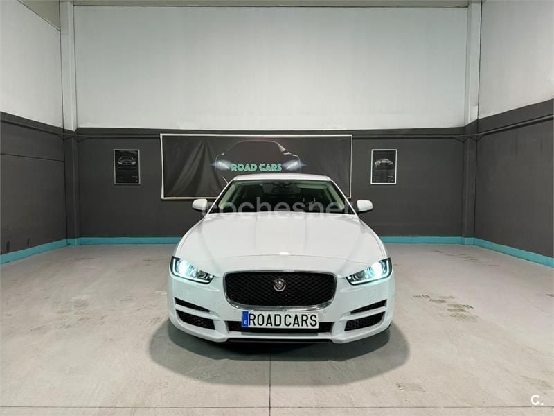 Blanco Usado 2016 Jaguar XE R-Sport Berlina | 11.500 € (Super precio) - Imagen 1/4