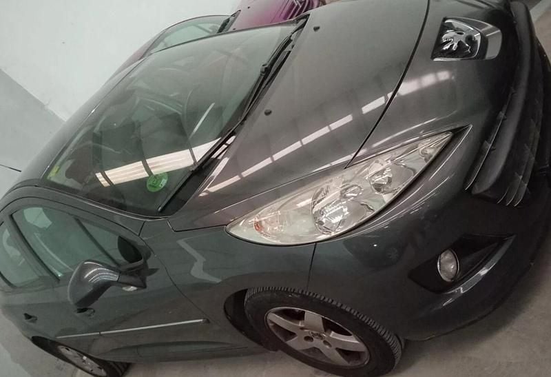 Usado Peugeot 207 CC 120 CV (88 kW) 2012 Gris Descapotable