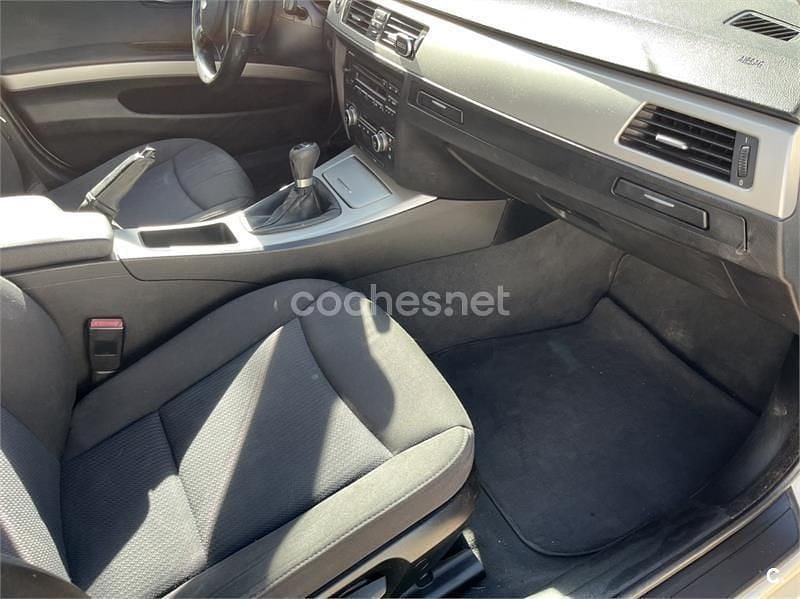 Usado BMW 320 177 CV (130 kW) 2009 Blanco Berlina