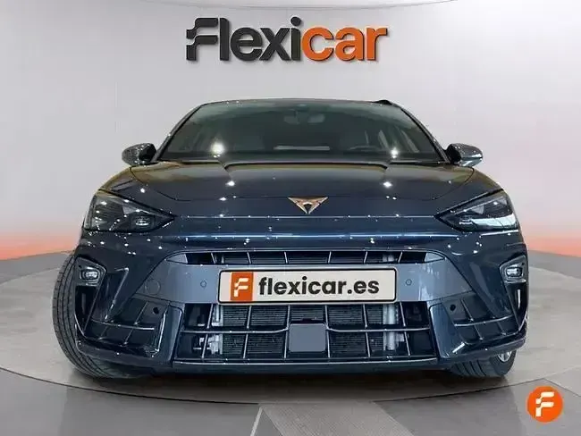 Usado Cupra Leon 150 CV (110 kW) 2025 Gris Familiar