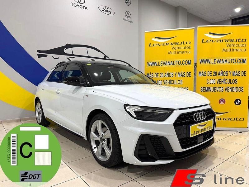 Usado Audi A1 Sportback S-Line 116 CV (85 kW) 2020 Blanco Utilitario