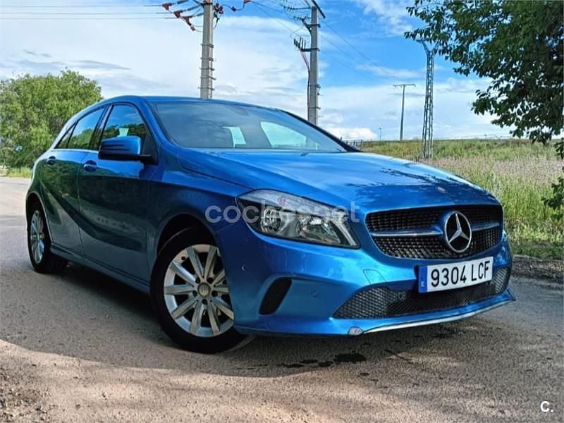 Azul Usado 2015 Mercedes A180 Style Berlina | 10.990 € (Super precio) - Imagen 1/4