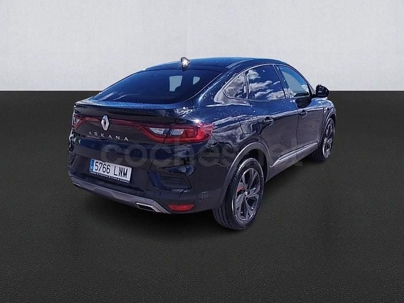 Usado Renault Arkana RS Line 140 CV (102 kW) 2022 Negro SUV