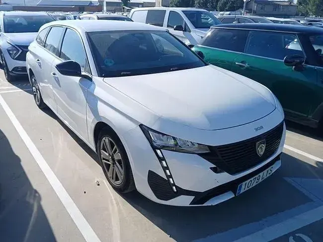 Usado Peugeot 308 S 130 CV (95 kW) 2022 Blanco