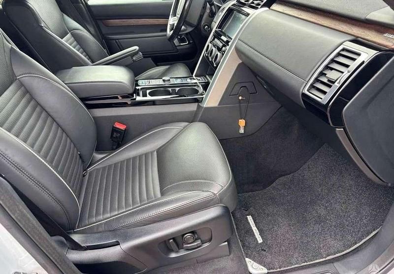 Usado Land Rover Discovery 5 HSE 241 CV (177 kW) 2018 Blanco SUV