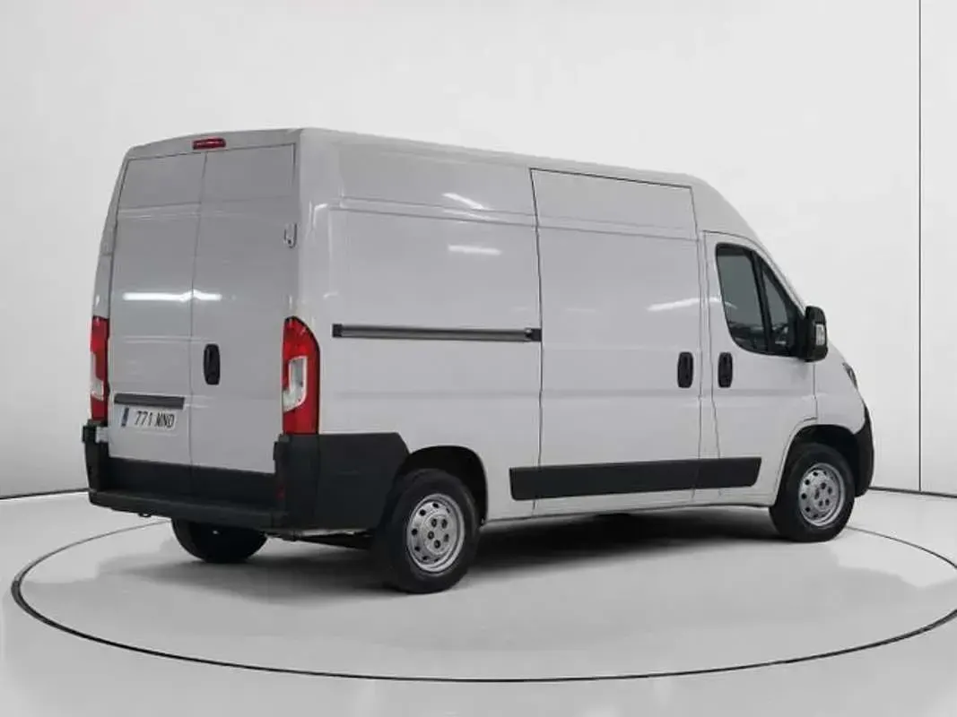 Usado Opel Movano 140 CV (102 kW) 2022 Blanco Van