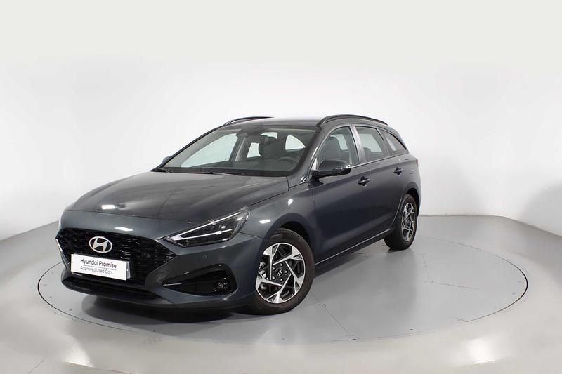 Usado 2025 Hyundai i30 Familiar | 25.450 € (Caro) - Imagen 1/4