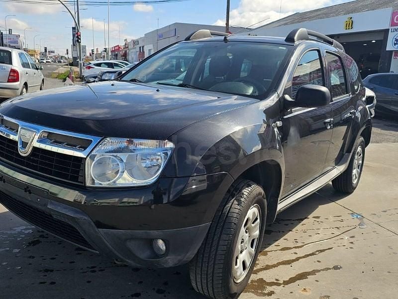 Usado Dacia Duster Lauréate 107 CV (78 kW) 2011 Negro SUV