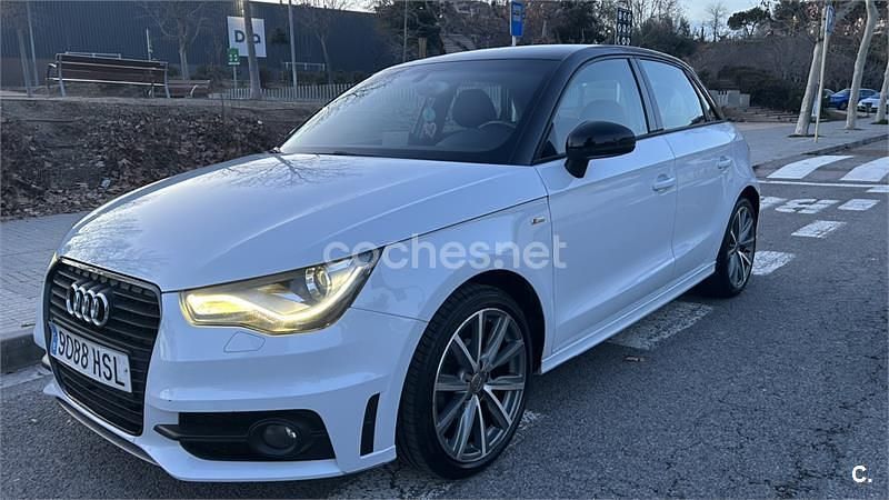 Usado Audi A1 Sportback Ambition 86 CV (63 kW) 2013 Blanco Utilitario