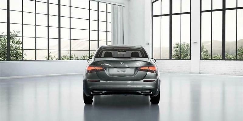 Nuevo Mercedes A250 218 CV (160 kW) 2025 Gris Berlina