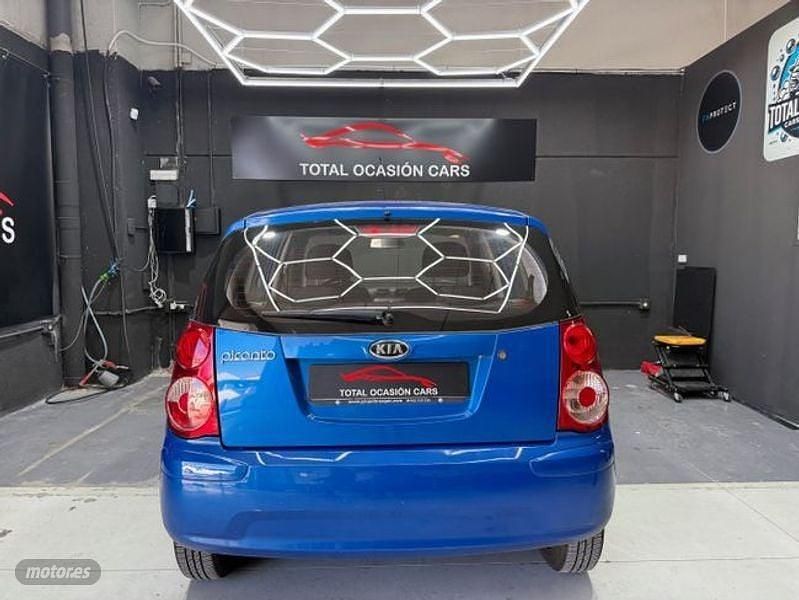 Usado Kia Picanto 65 CV (47 kW) 2009 Azul Utilitario