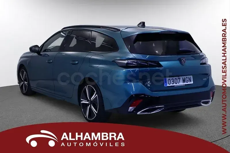 Usado Peugeot 308 SW GT 180 CV (132 kW) 2023 Azul Familiar
