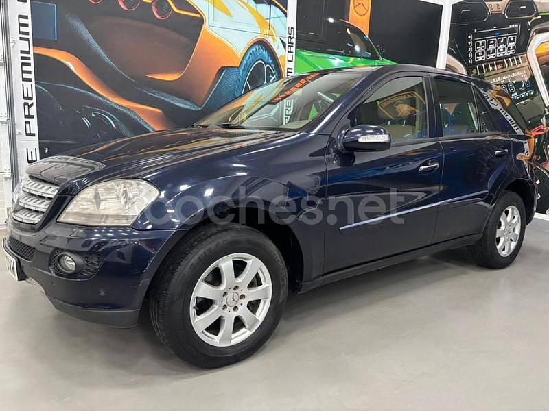 Usado Mercedes ML320 224 CV (164 kW) 2006 Azul SUV