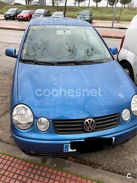 Azul Usado 2004 VW Polo Match Berlina | 2000 € (Buen precio) - Imagen 1/4