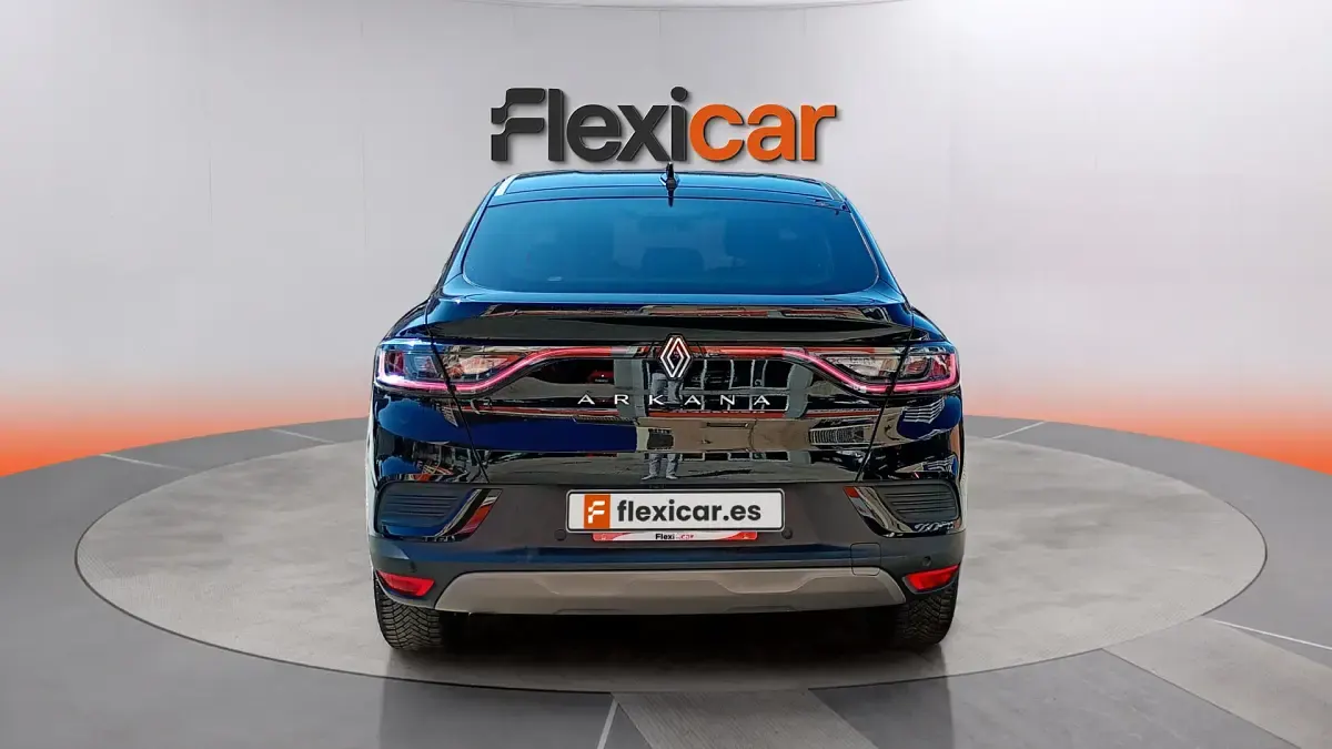 Usado Renault Arkana Techno 145 CV (106 kW) 2024 Negro SUV