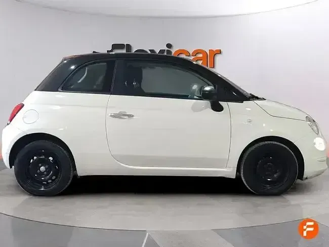 Usado Fiat 500 70 CV (51 kW) 2022 Blanco Utilitario
