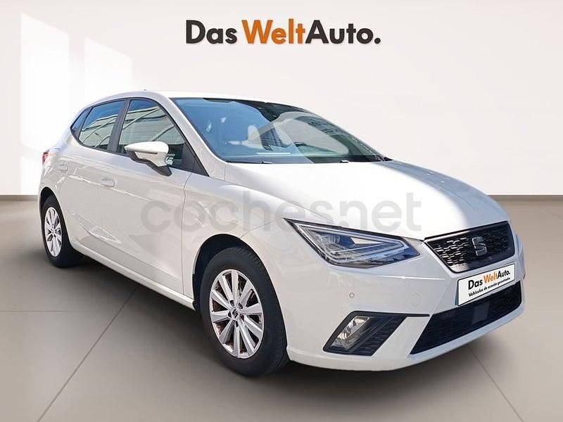 Usado Seat Ibiza Style 110 CV (80 kW) 2022 Blanco Utilitario
