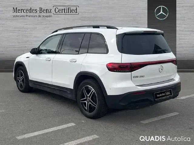 Usado Mercedes EQB250 139 kW (190 CV) 2022 Blanco SUV