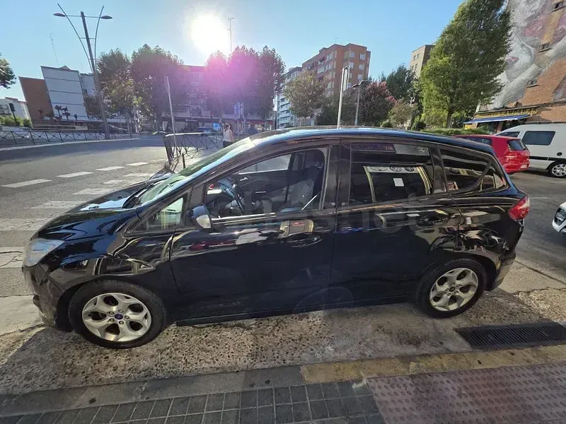 Usado Ford C-MAX Titanium 115 CV (84 kW) 2011 Negro Monovolumen