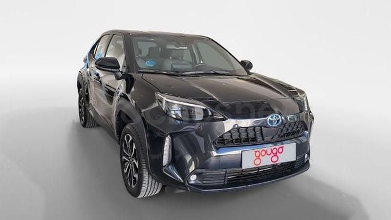 Usado Toyota Yaris Cross Active 116 CV (85 kW) 2022 Negro SUV