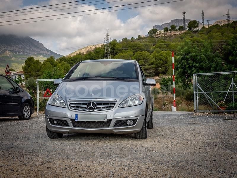 Gris / plata Usado 2008 Mercedes A180 Avantgarde Monovolumen | 6390 € (Un poco caro) - Imagen 1/4