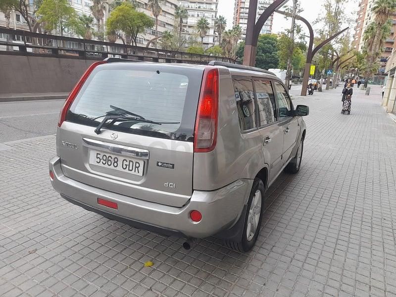 Usado Nissan X-Trail 136 CV (100 kW) 2006 Gris / plata SUV