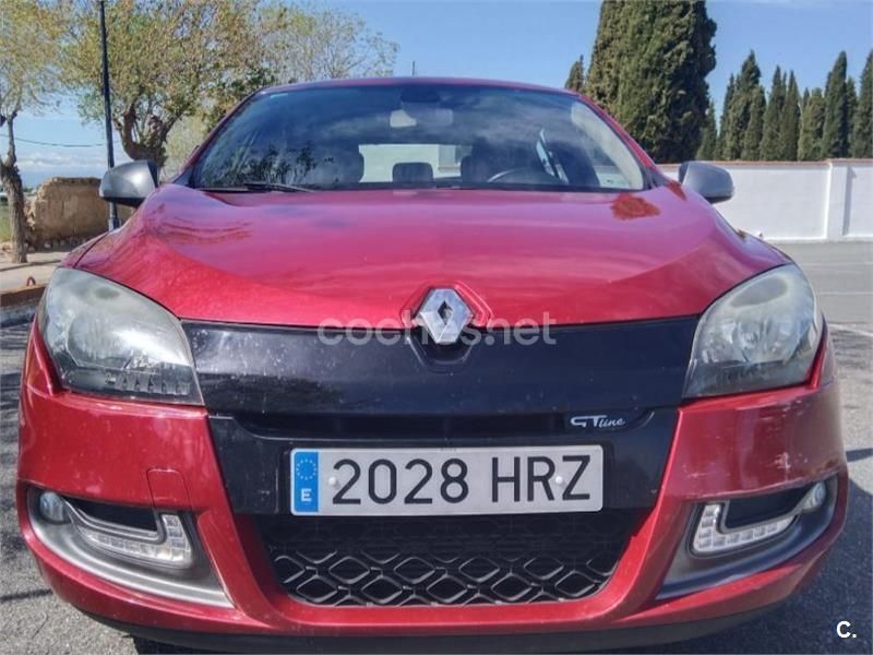 Granate Usado 2013 Renault Mégane III Berlina | 6900 € (Precio justo) - Imagen 1/4