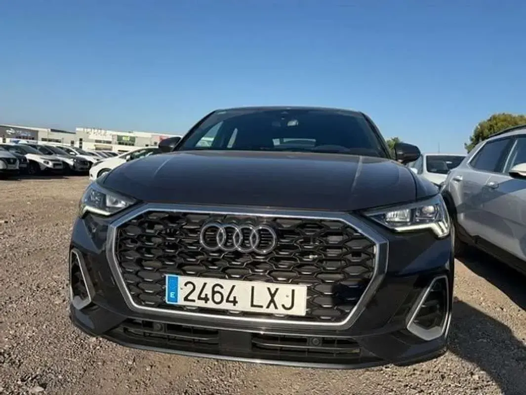 Usado Audi Q3 S-Line 150 CV (110 kW) 2022 Gris SUV