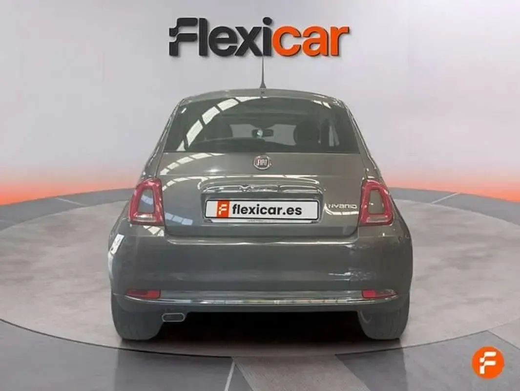 Usado Fiat 500 Dolcevita 71 CV (52 kW) 2021 Gris Berlina