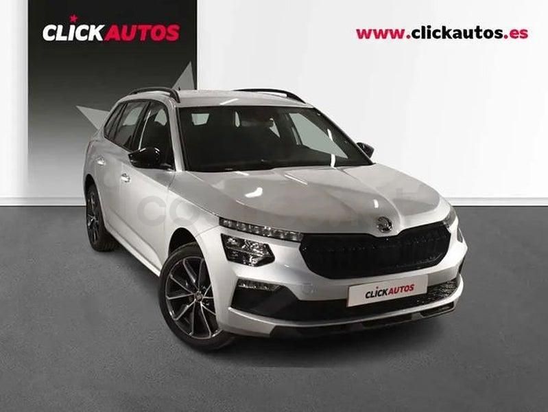 Usado Skoda Kamiq Sport 115 CV (84 kW) 2025 Gris / plata SUV