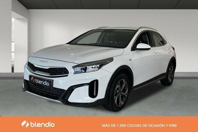 Usado Kia XCeed 101 CV (74 kW) 2024 Blanco SUV
