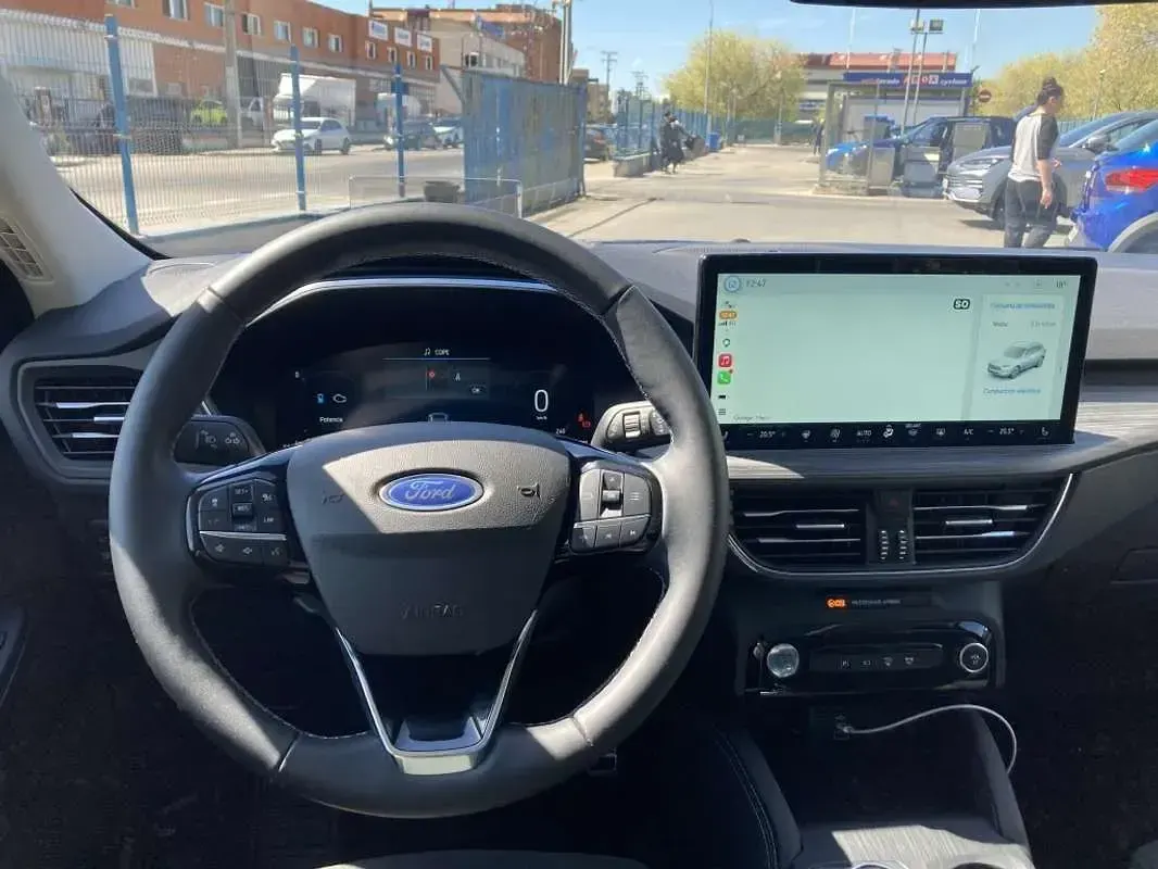 Usado Ford Kuga Active X 243 HP (178 kW) 2025 Azul SUV