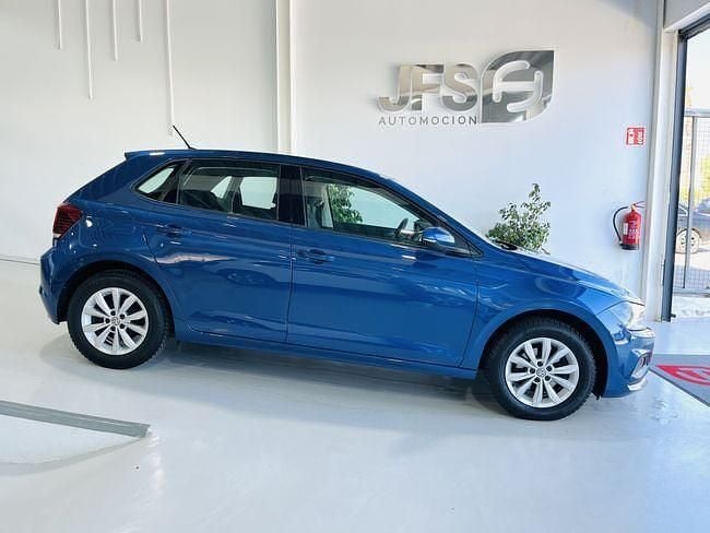 Usado VW Polo 95 CV (69 kW) 2019 Azul Utilitario